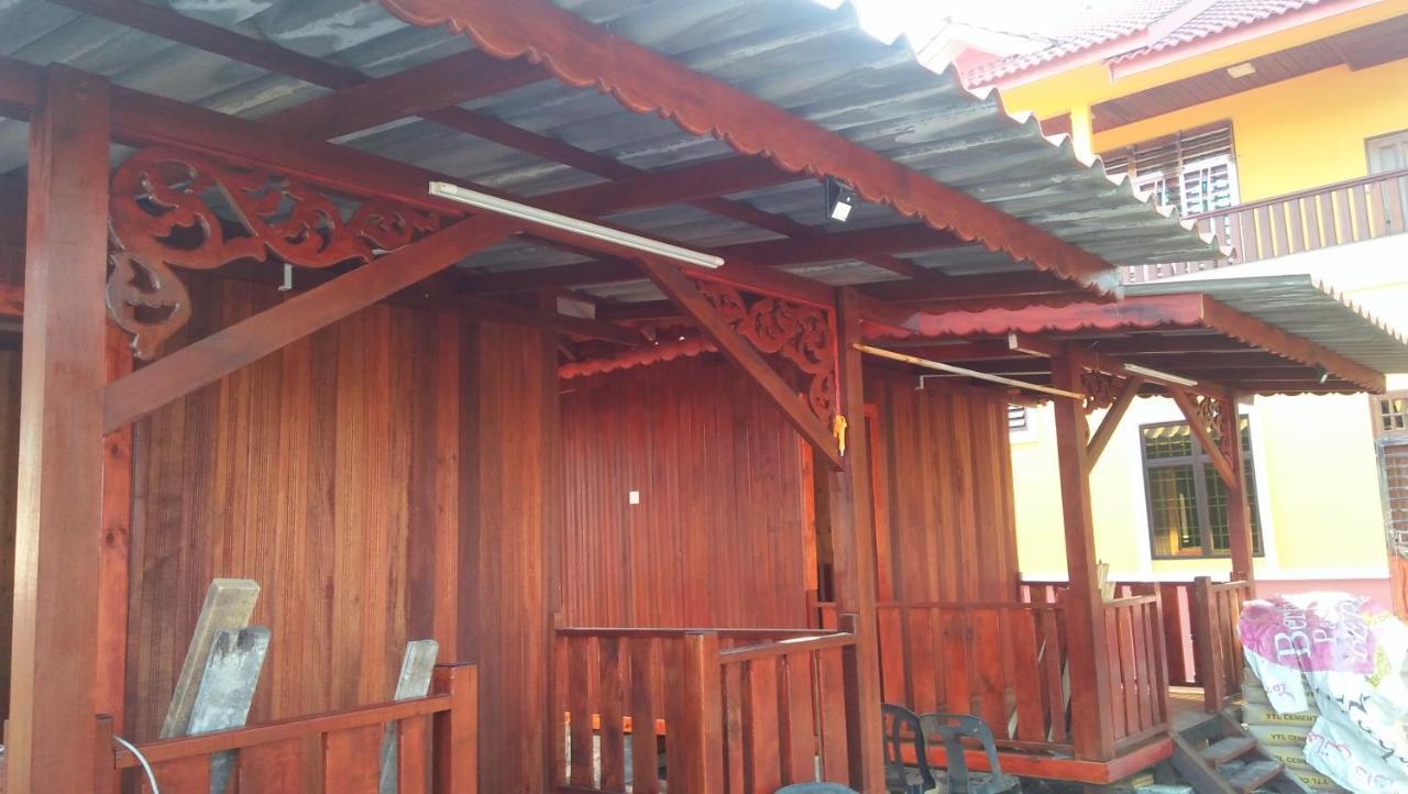 Chalet Kb Wakaf Kayu Кота-Бару Экстерьер фото