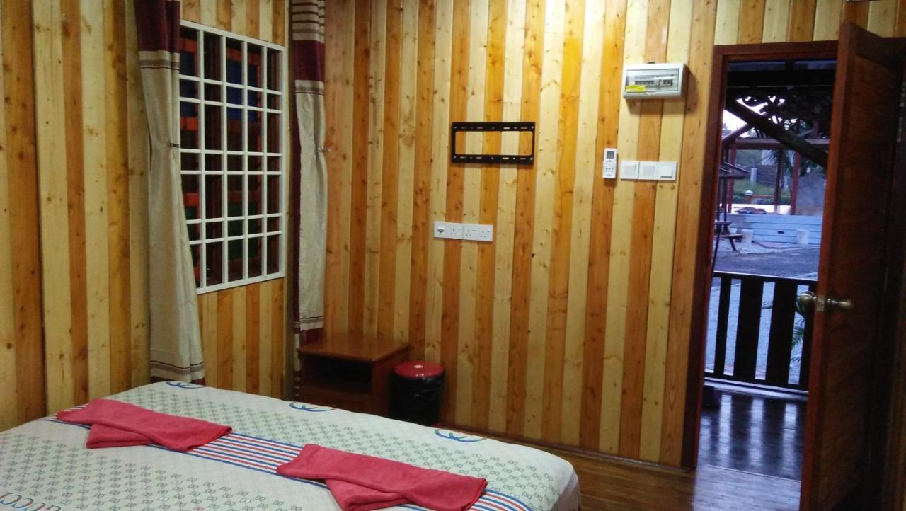Chalet Kb Wakaf Kayu Кота-Бару Экстерьер фото